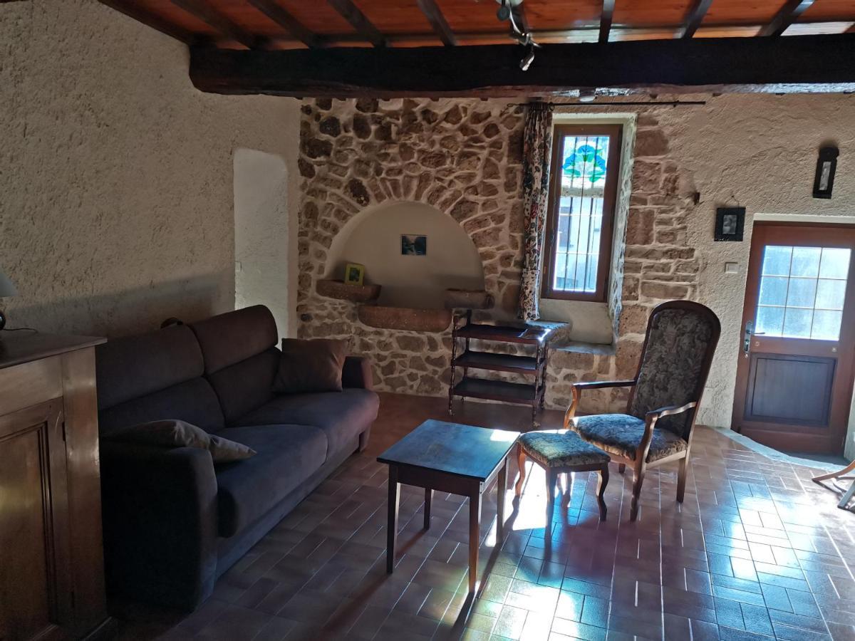 Ferienwohnung Chez Gilles Math Saint-Martin-de-Brômes Exterior foto